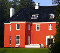 Skarrildhus - klik og læs mere!